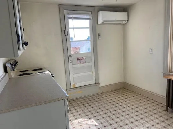 207 E Philadelphia Ave #5, Boyertown, PA 19512