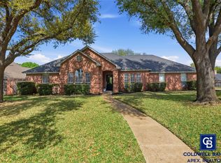 703 Brandon Dr, Cleburne, TX 76033