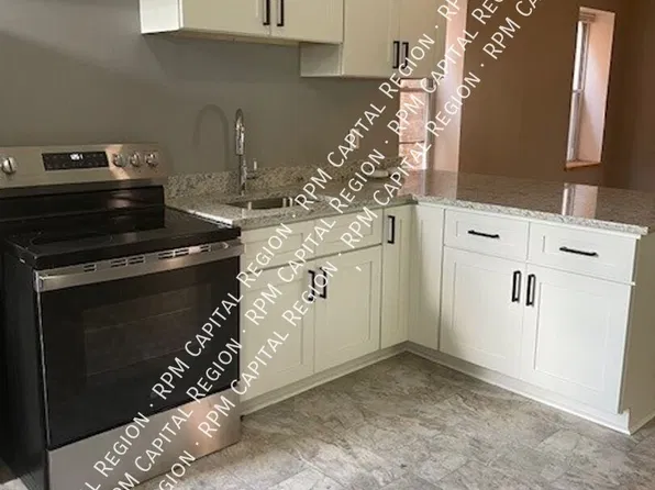 248 3rd St APT 2, Troy, NY 12180