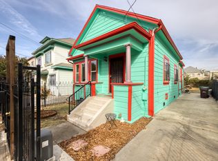 862 32nd St, Oakland, CA 94608
