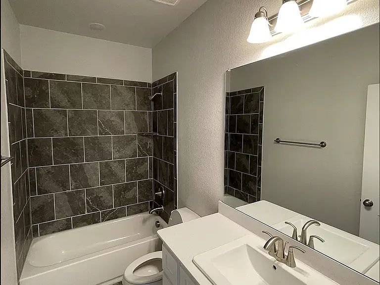 16024 Aquilla Way — Photo 20