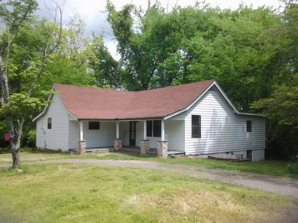 3696 Lake Katherine Rd, Tunnel Hill, GA 30755