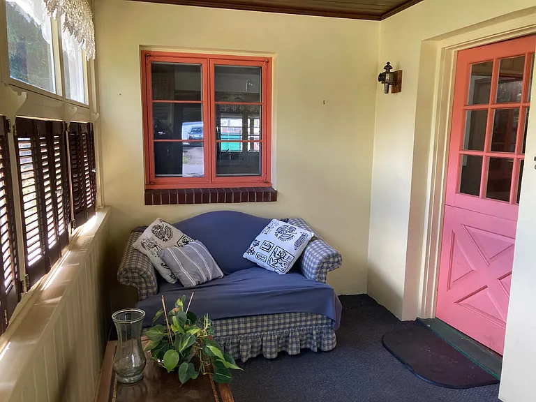 618 Muir Ave — Photo 2