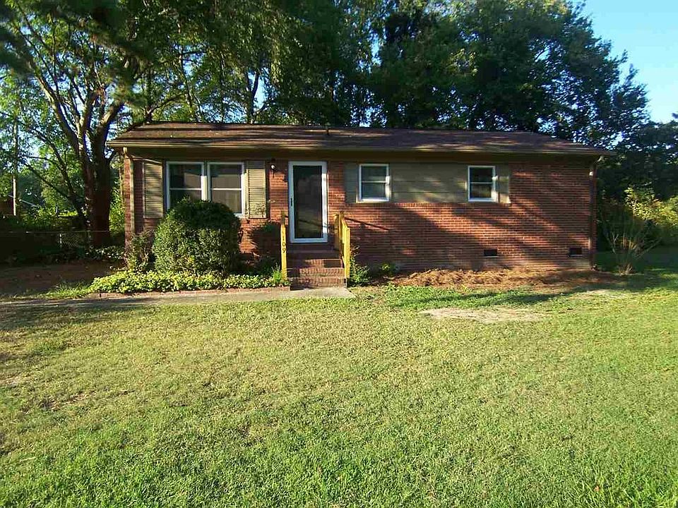 1st image of 109 Sunset Ln