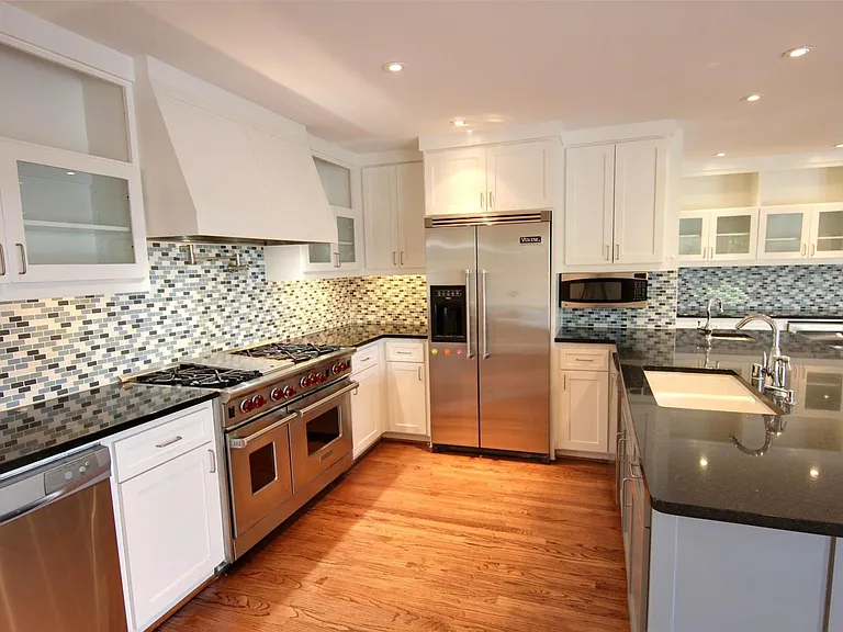 7614 Azalea Ln — Photo 14