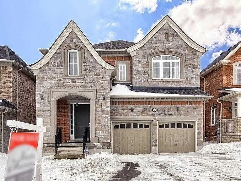 7 Barletta Dr — Photo 1