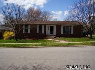 309 Eastern Ave, Greenville, IL
