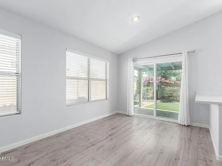 4623 E Libby St — Photo 10