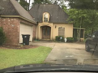 20092 Schaub Ln, Hammond, LA 70401