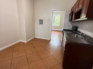 404 13th Ave #8, Newark, NJ 07103