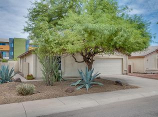 426 E Marco Polo Rd, Phoenix, AZ 85024