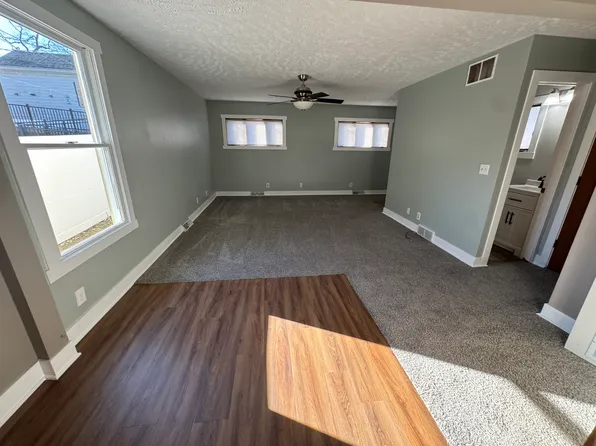 7909 Highland St, Ralston, NE 68127