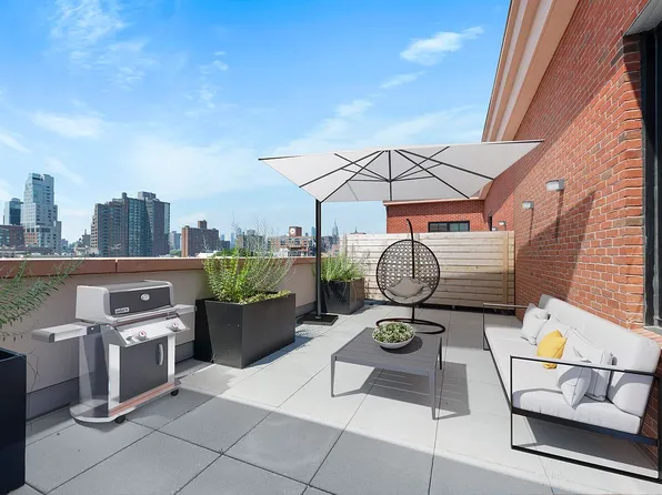 50 Clinton St #Phd, New York, NY 10002