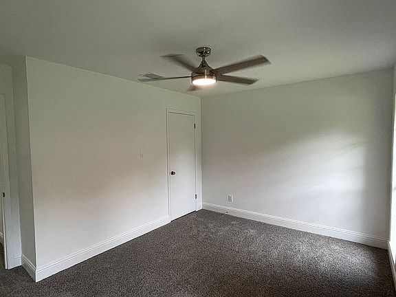 4th image of 2103 Taylor St