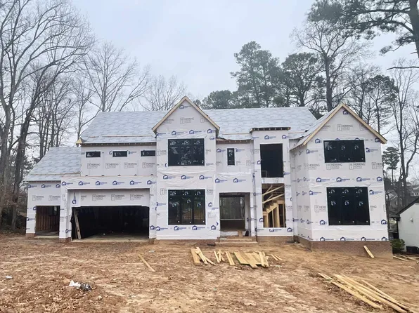 3300 Hampton Rd, Raleigh, NC 27607