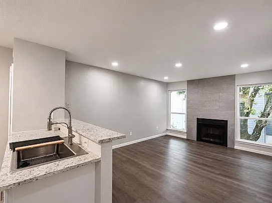 10001 Westpark Dr #44 — Photo 9