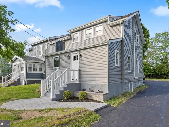 256 Ewingville Rd, Ewing, NJ 08638