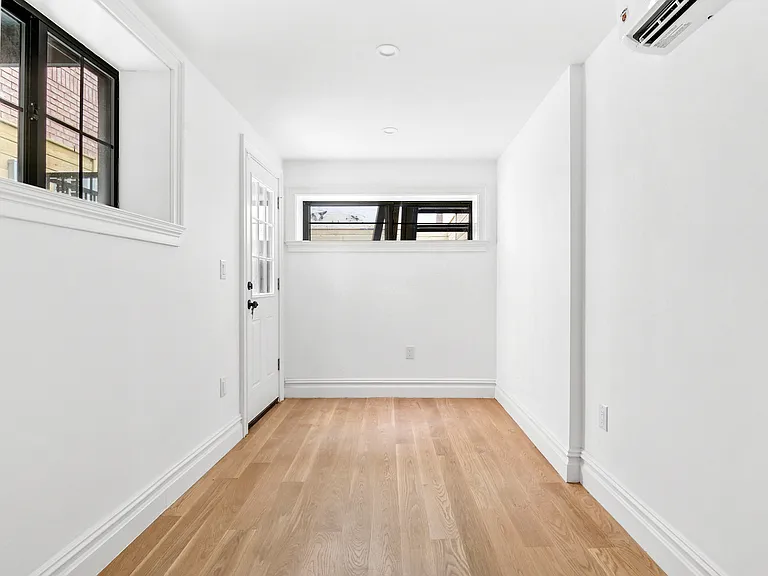 90 Putnam Ave #1 — Photo 9