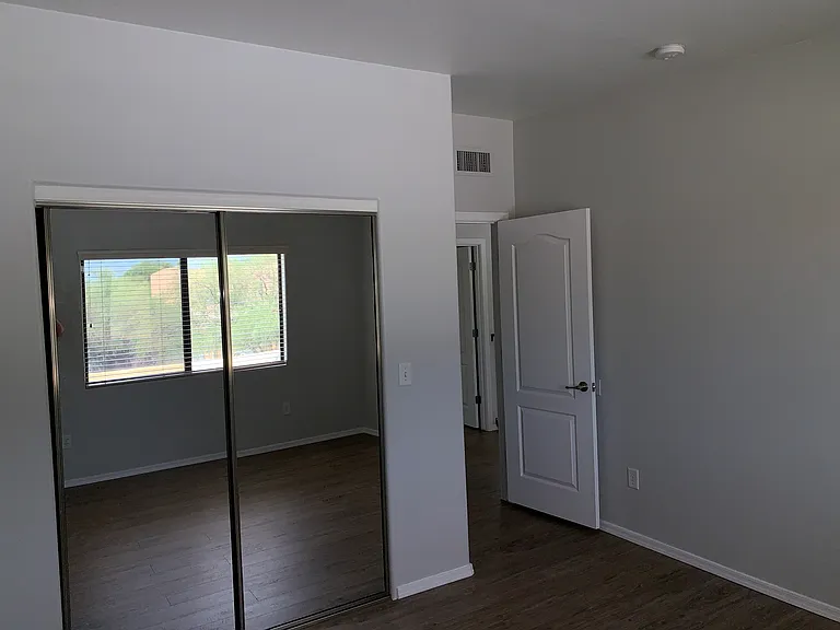4181 N Fortune Loop — Photo 34