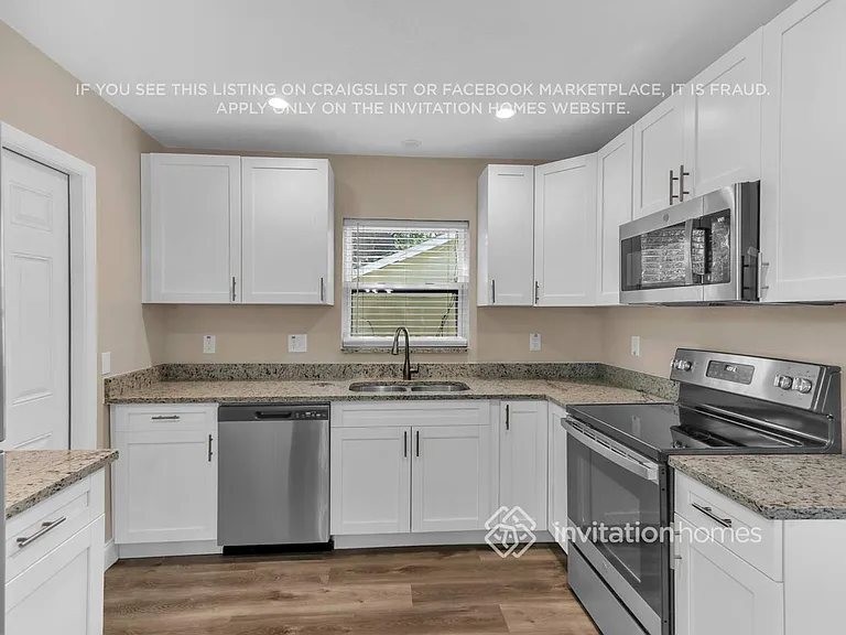 2226 21st St S — Photo 10
