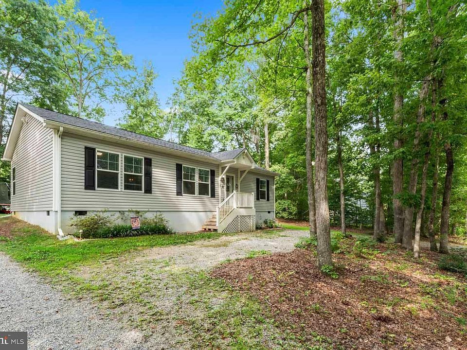 1st image of 127 Bunker Hill Dr