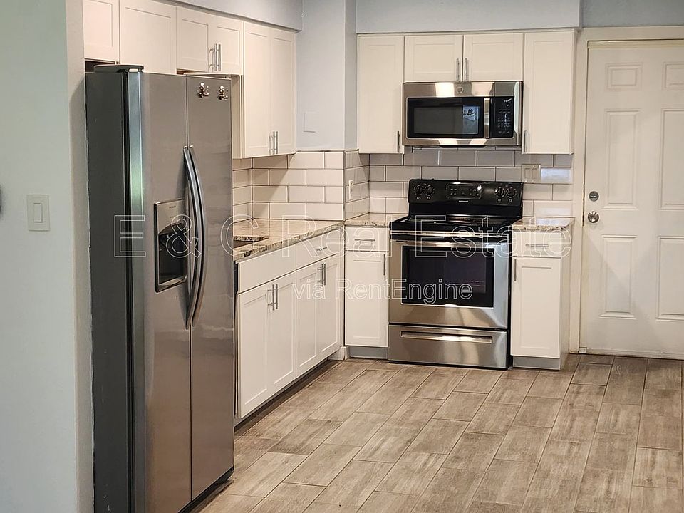 1st image of 6819 N 12th St APT 3