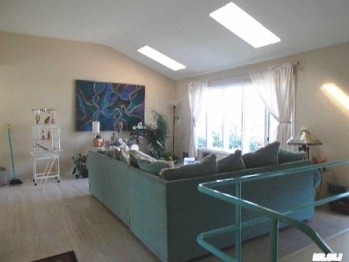 2993 Beach Dr, Merrick, NY 11566 Zillow