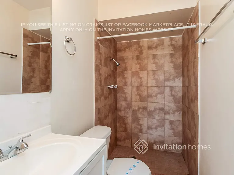 4824 W Catalina Dr — Photo 18