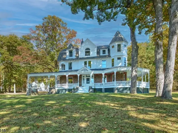 211 Mountainside Rd, Mendham Twp., NJ 07945