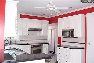 3rd image of 16977 Park Way