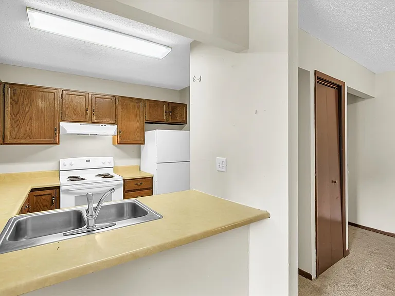 213 Keystone Dr #12 — Photo 9