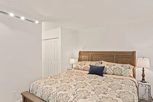 2505 Daybreak Ct #301 — Photo 9