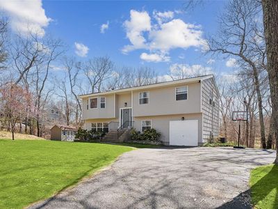 15 Tree Haven Lane, Flanders, NY, 11901