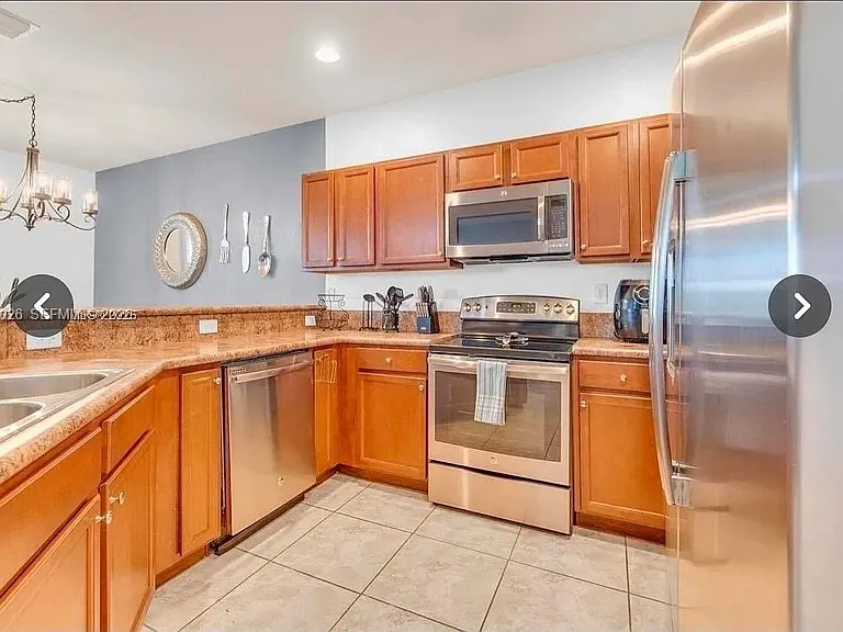 23210 SW 113th Psge — Photo 4