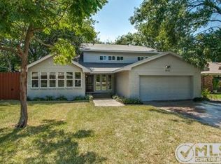 9826 Coldwater Cir, Dallas, TX 75228