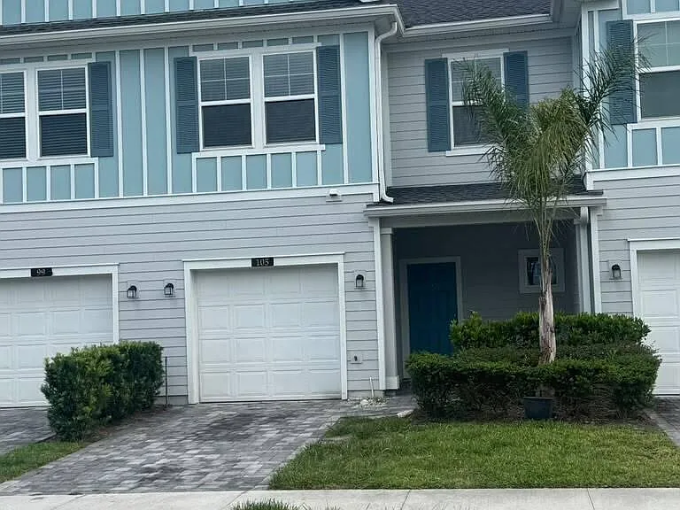 105 Boracay Cir — Photo 11