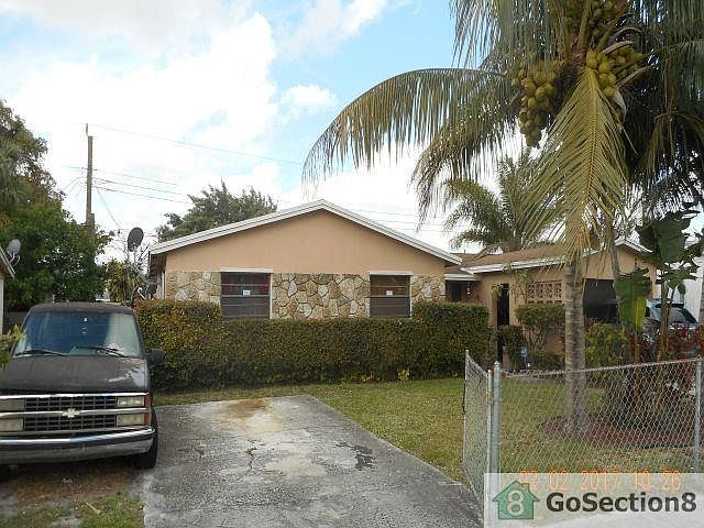 1st image of 2119 NW 27th Ter
