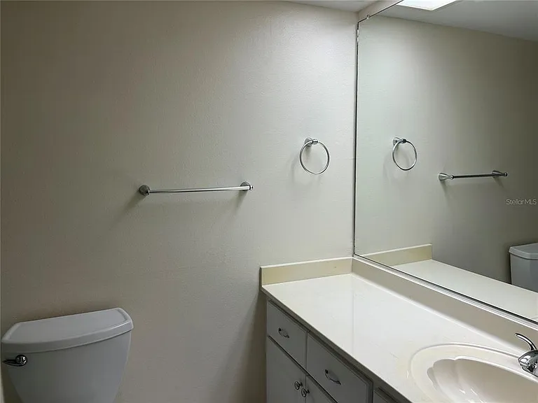 7461 W Country Club Dr N #208 — Photo 17
