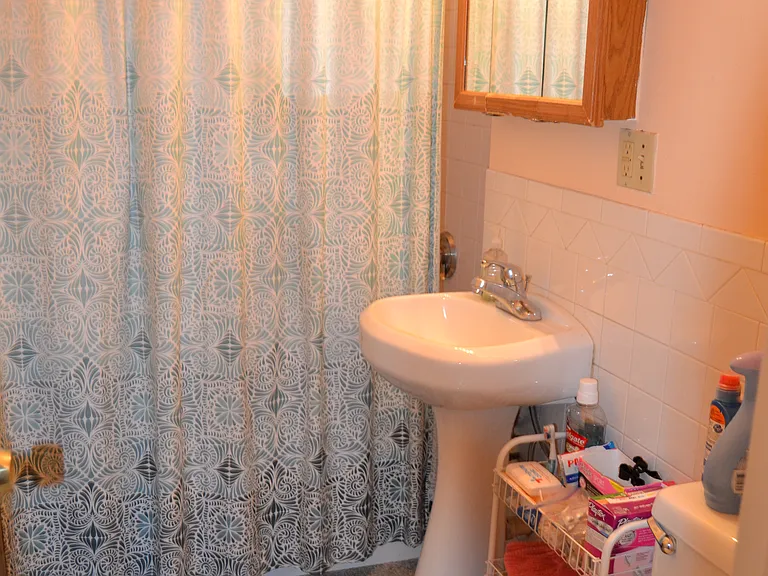 29 Cummings Rd #1 — Photo 11