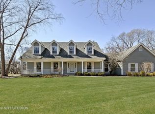 100 Crooked Creek Trl, Barrington, IL 60010