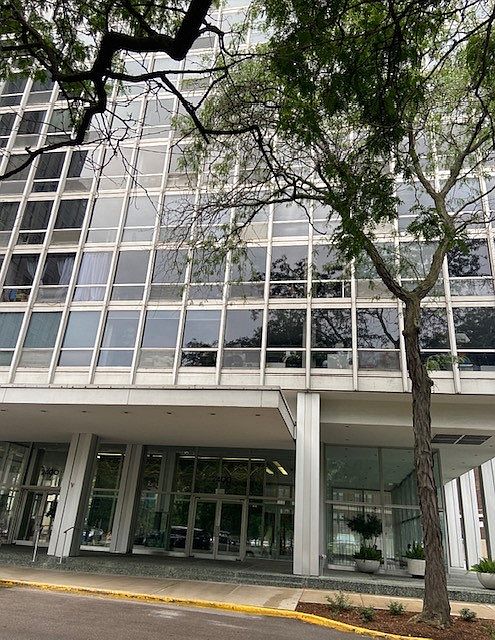1st image of 2400 N Lakeview Ave APT 1014