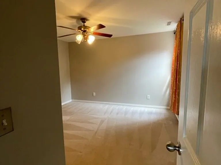 12023 Willingham Dr — Photo 38