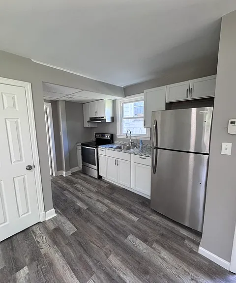 136 S Parke St #4 — Photo 1