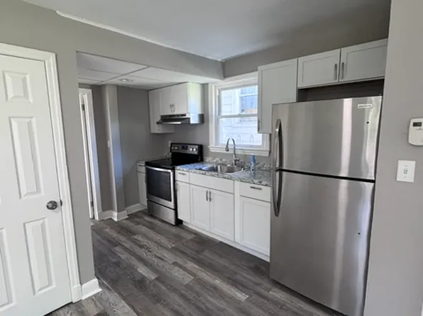 136 S Parke St APT 4, Aberdeen, MD 21001
