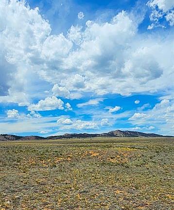 3rd image of 671 S Muley Gulch Dr