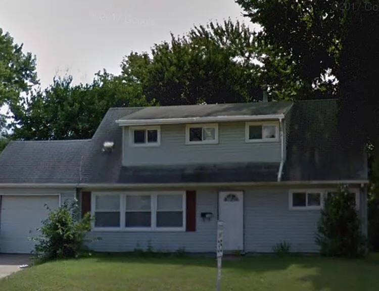 168 Graham Rd — Photo 2