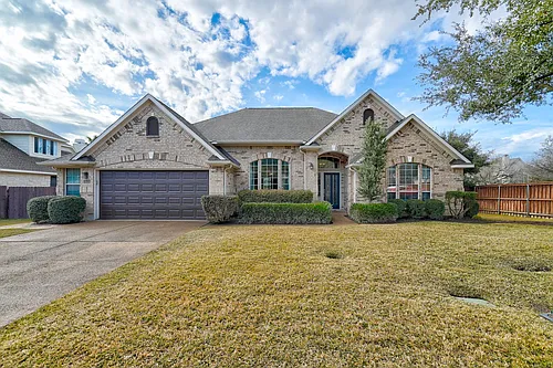2639 Henley Dr Photo 1