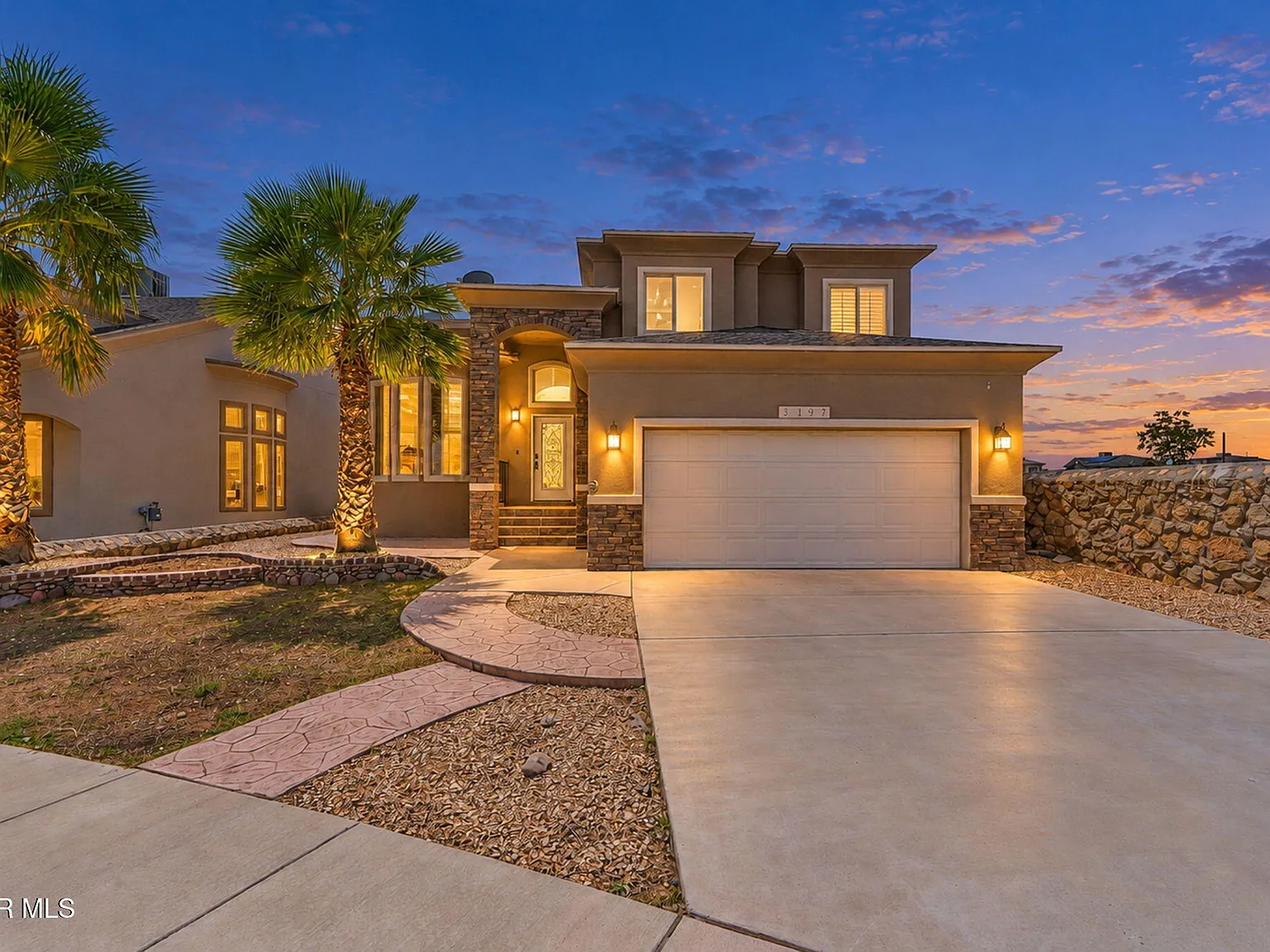 4 bed, 3.0 bath, 2240 sqft, $1,995 — Photo 2