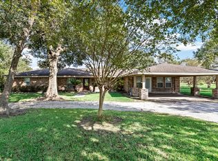 9157 Hillebrandt Rd, Beaumont, TX 77705
