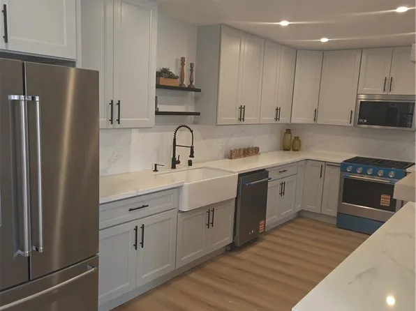 15150 Dickens St APT 203, Sherman Oaks, CA 91403